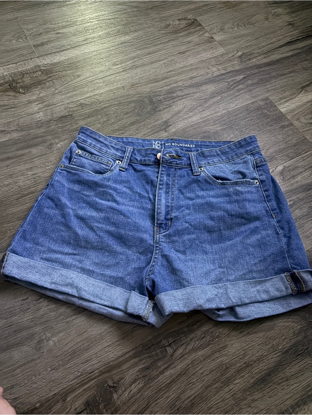 No Boundaries Classic Blue Denim Rolled-Hem Women’s Shorts